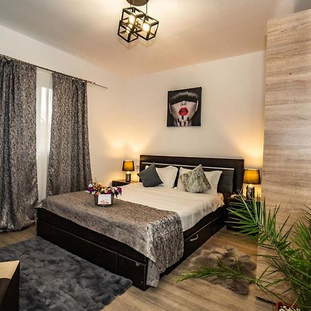 Hotel Casa Del Flor Costinesti Extérieur photo
