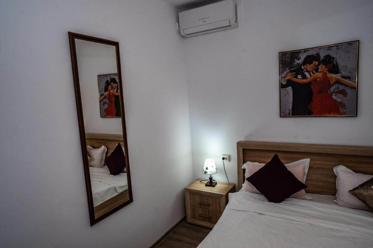 Hotel Casa Del Flor Costinesti Extérieur photo