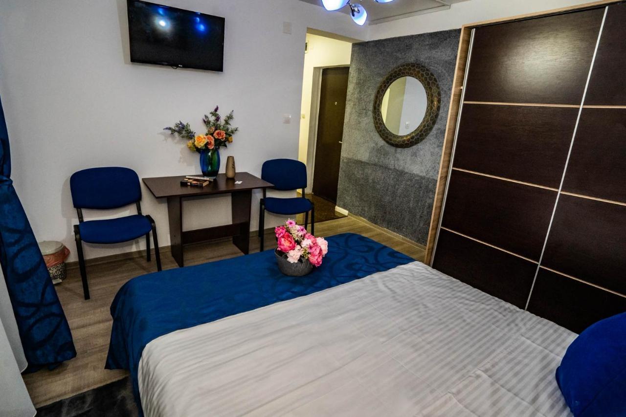 Hotel Casa Del Flor Costinesti Extérieur photo