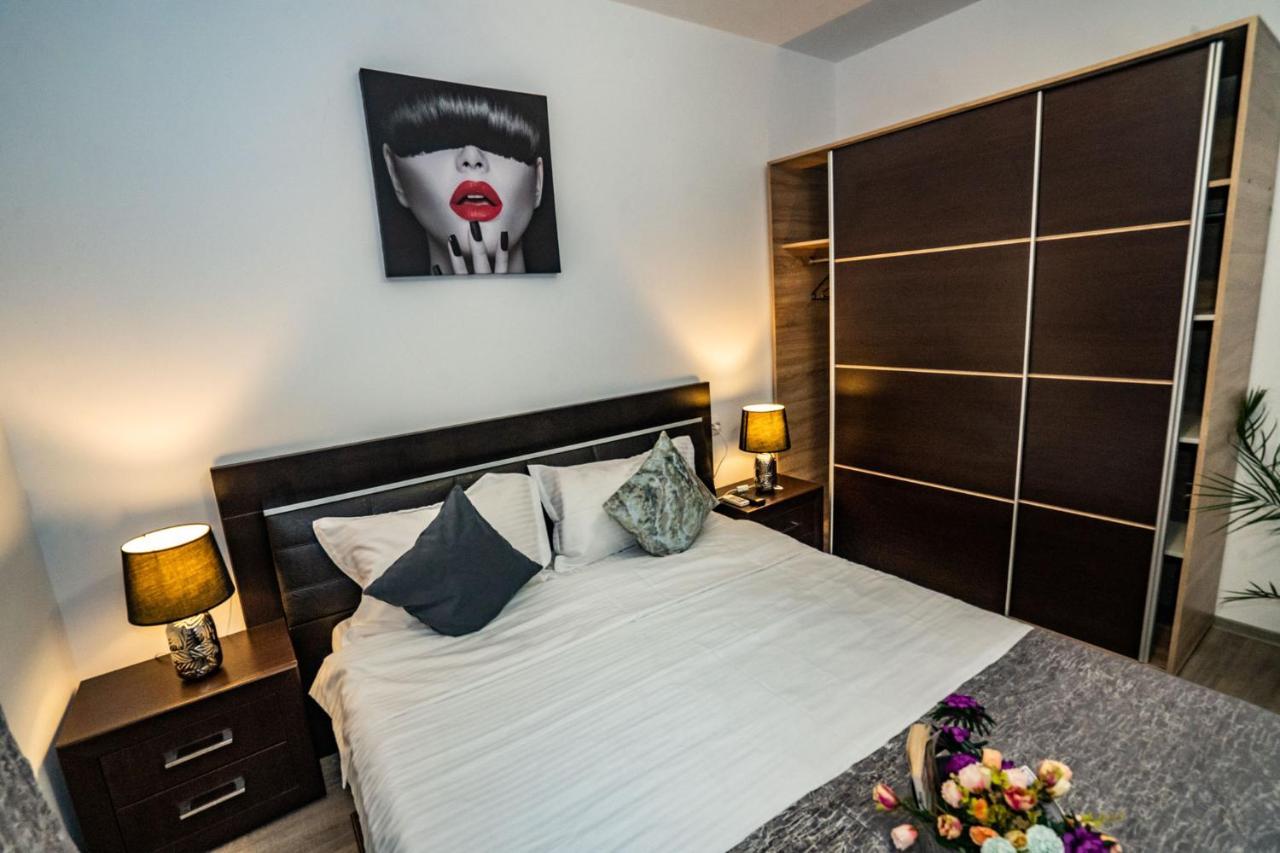 Hotel Casa Del Flor Costinesti Extérieur photo